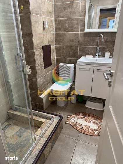 Apartament cu 4 camere semidecomandat în Titan