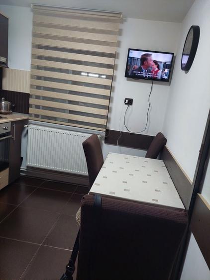 Casă cu 4 camere în Radu Negru