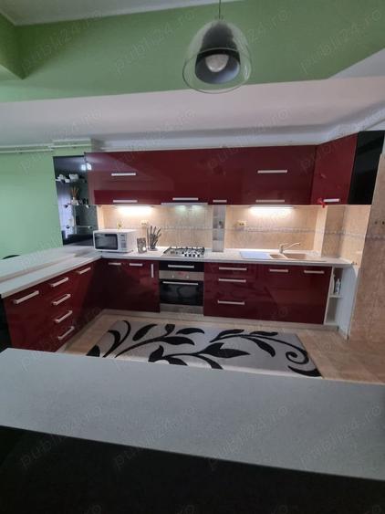 Apartament cu 2 camere în Micro 17