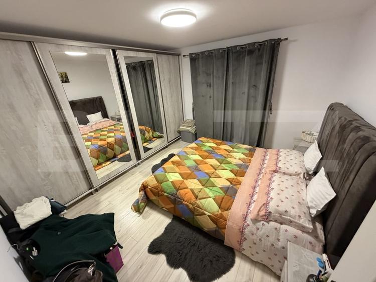 Casă individuală cu 5 camere cu Canalizare în Micești