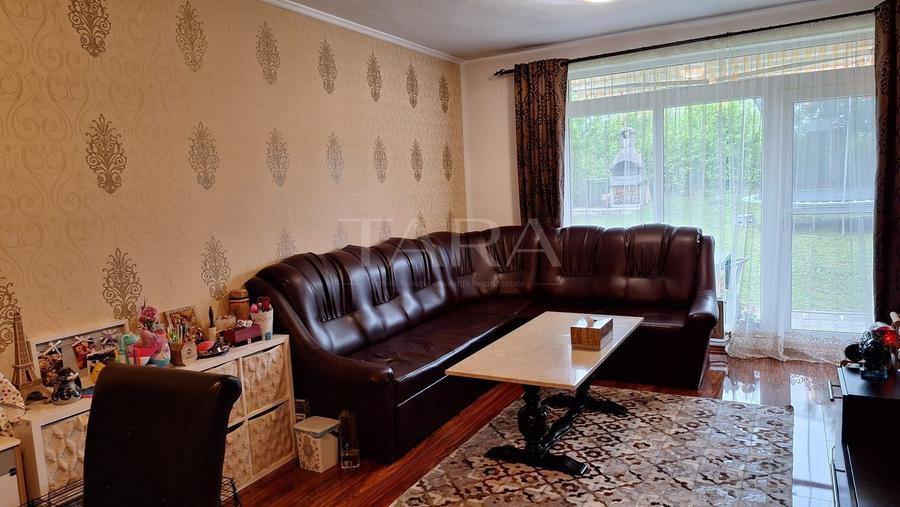 Duplex cu 4 camere cu Canalizare în Bună Ziua