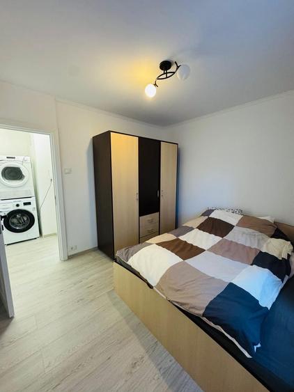 Apartament cu 2 camere semidecomandat, mobilat în Olteniței