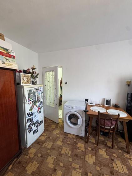 Apartament cu 2 camere nedecomandat în Central