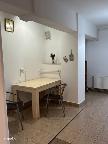 Apartament cu 2 camere decomandat în Mărăști
