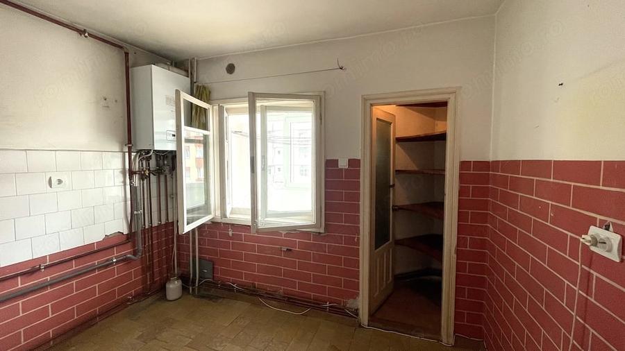 Apartament 2 camere Decomandat Marasti Sens Giratoriu OMV - 3