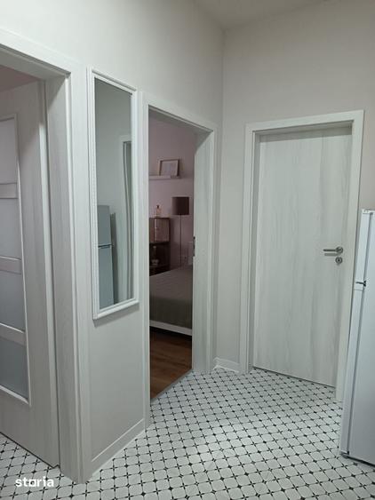 Garsonieră decomandată în Central