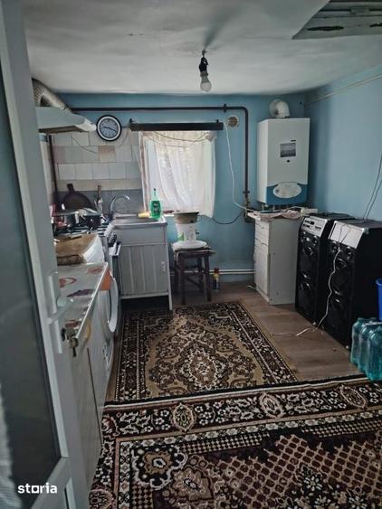 Casă cu 4 camere cu Teren 741 Mp în Podari