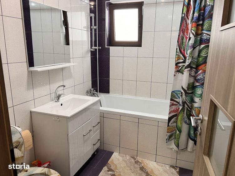 Apartament cu 3 camere, mobilat în Mihai Viteazul