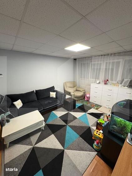 Apartament cu 3 camere semidecomandat în Central
