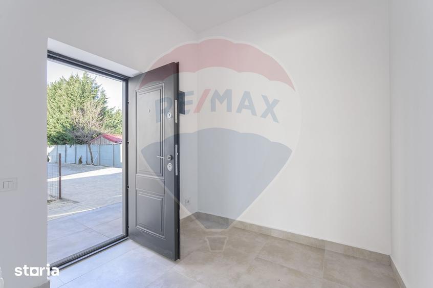 Casă cu 5 camere cu Teren 507 Mp în Cernica