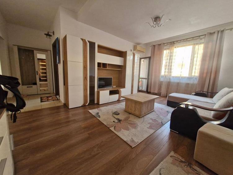Apartament cu 2 camere semidecomandat, mobilat în Drumul Taberei