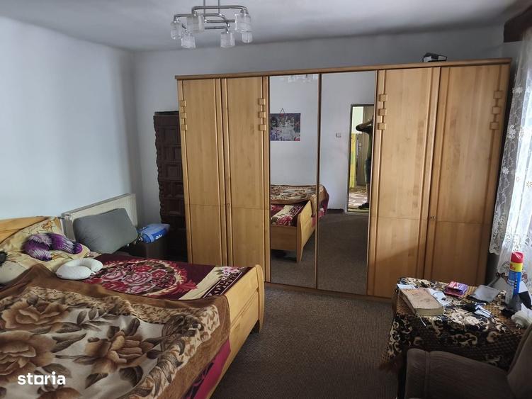 Casă cu 3 camere cu Teren 540 Mp în Bujac