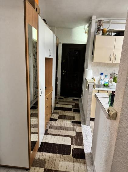 Apartament cu 2 camere decomandat în Hotvon