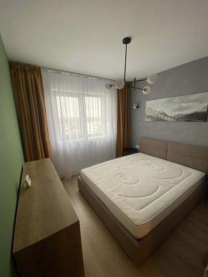 Apartament cu 2 camere decomandat în Aviației