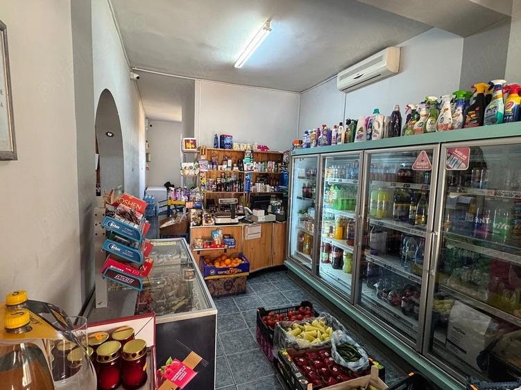 Spațiu comercial, de 86 mp, în Almaș