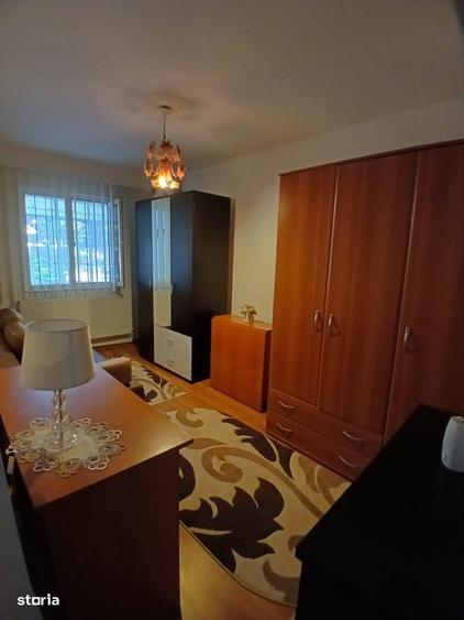 Apartament cu 2 camere nedecomandat în Narcisa