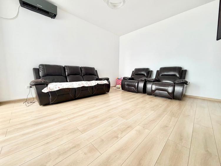 Apartament cu 3 camere decomandat în Chiajna