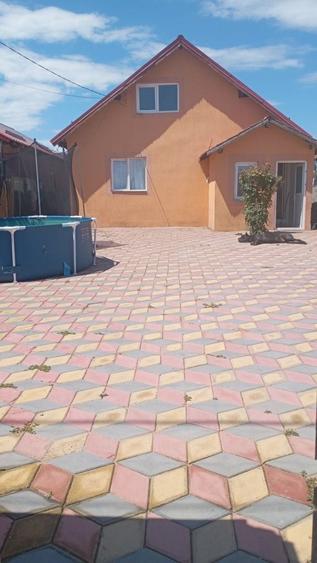 Casă cu 2 camere cu Teren 600 Mp în Cernele