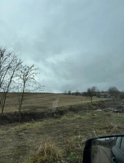 Teren de 4300 mp, în Soporu de Câmpie