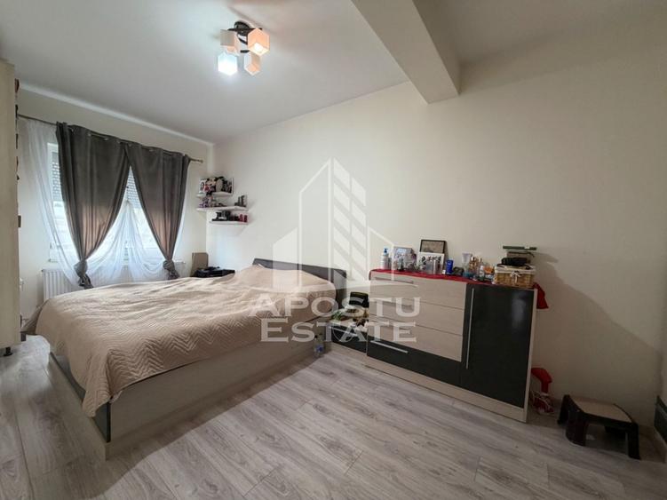 Apartament cu 3 camere decomandat, mobilat în Braytim