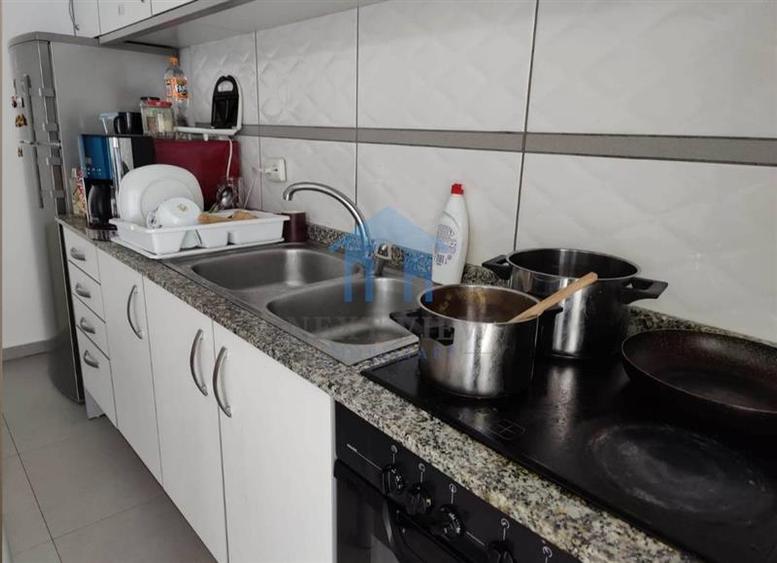 Apartament cu 2 camere decomandat în Zorilor