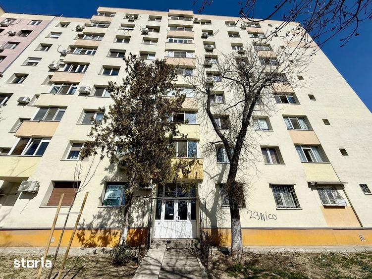 Apartament cu 3 camere decomandat, mobilat în Tei