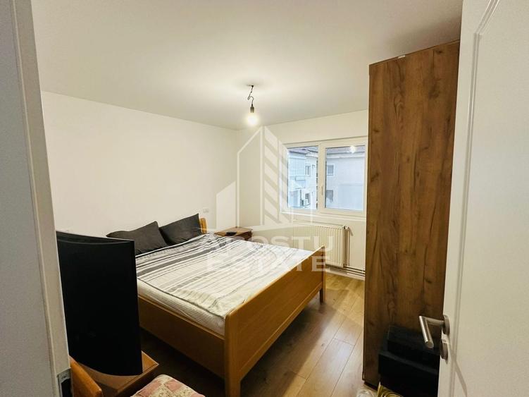 Apartament cu 3 camere decomandat, mobilat în Bucovina
