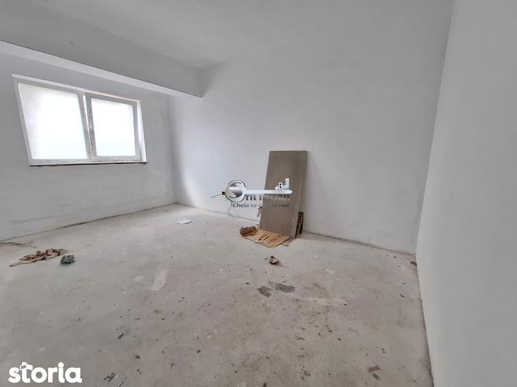 Apartament cu 3 camere decomandat în Galata