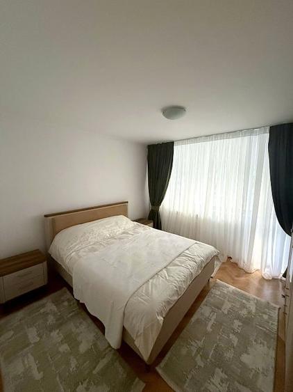 Apartament cu 2 camere decomandat, mobilat în Titan