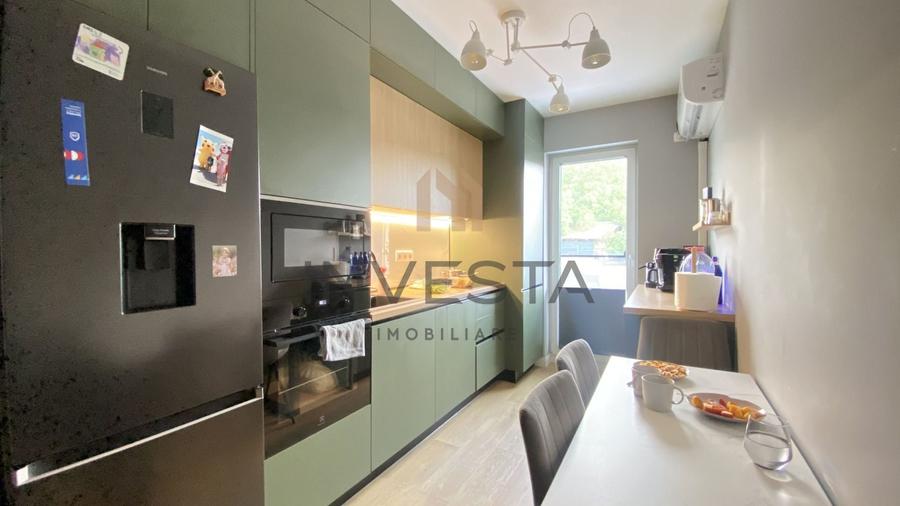 Apartament cu 3 camere semidecomandat, mobilat în Zorilor