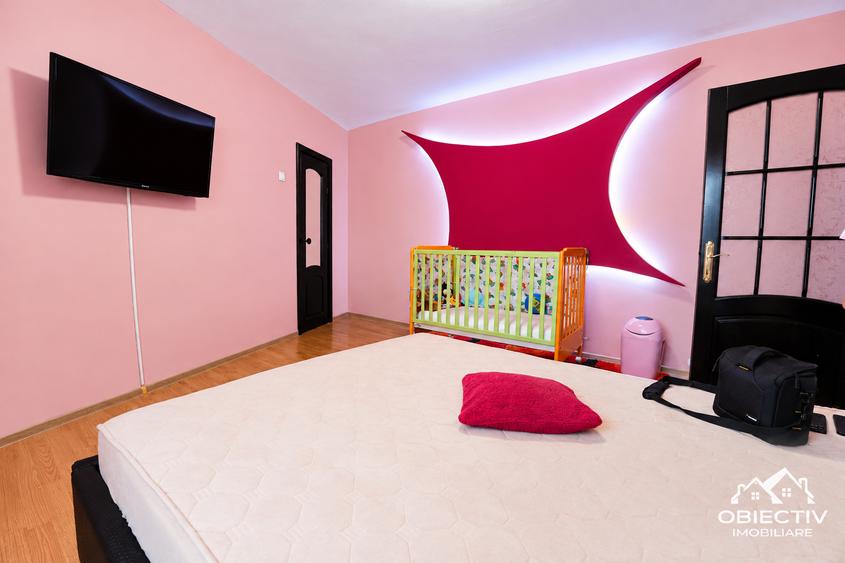 Apartament cu 3 camere decomandat în 1 Mai