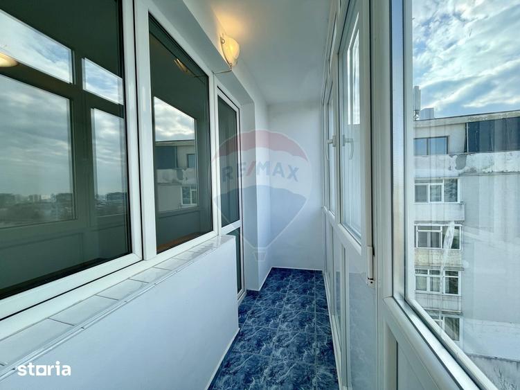 Apartament cu 3 camere semidecomandat în Nord