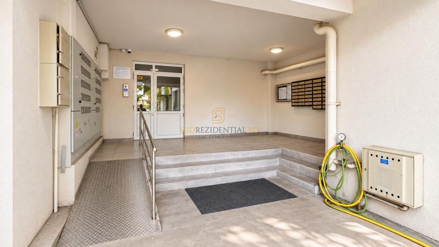 Garsonieră decomandată, mobilată în Central