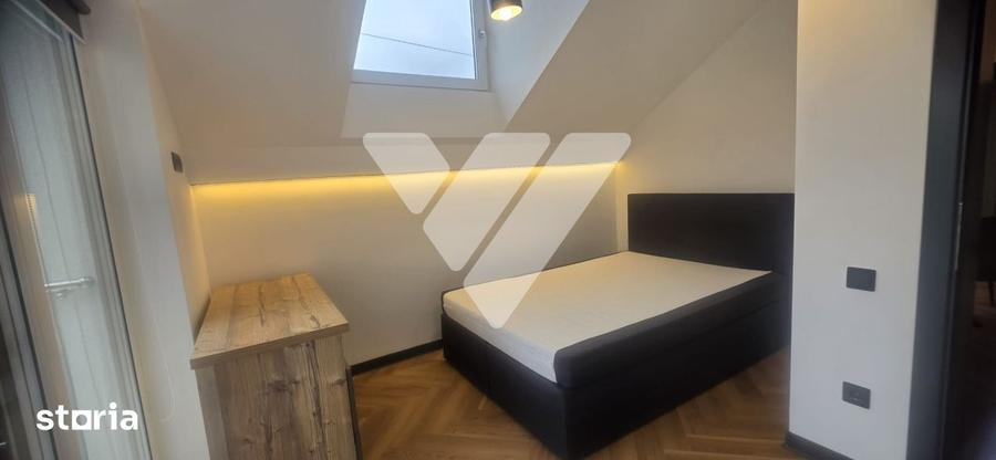 Apartament cu 3 camere decomandat, mobilat în Turnișor