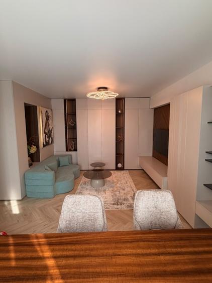 Apartament cu 2 camere decomandat, mobilat în Tomis Nord