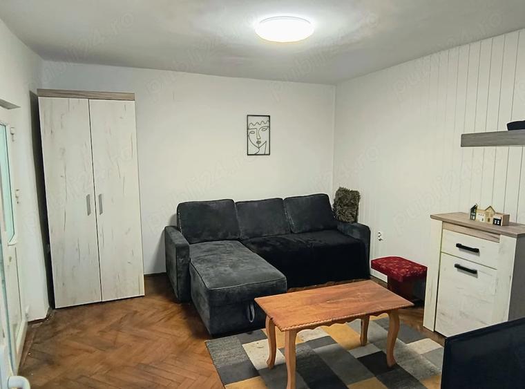 Casă cu 2 camere cu Teren 80 Mp în Colentina