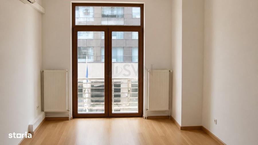 Apartament cu 4 camere în Calea Victoriei