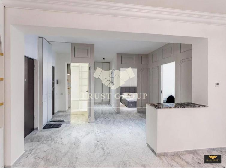 Apartament cu 3 camere semidecomandat, mobilat în Herăstrău