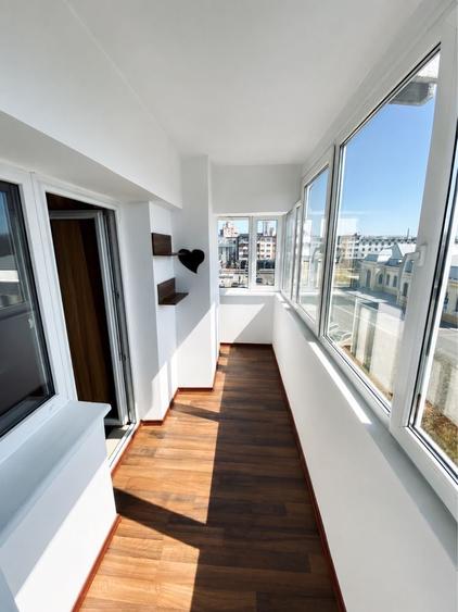Apartament cu 3 camere decomandat în Ultracentral
