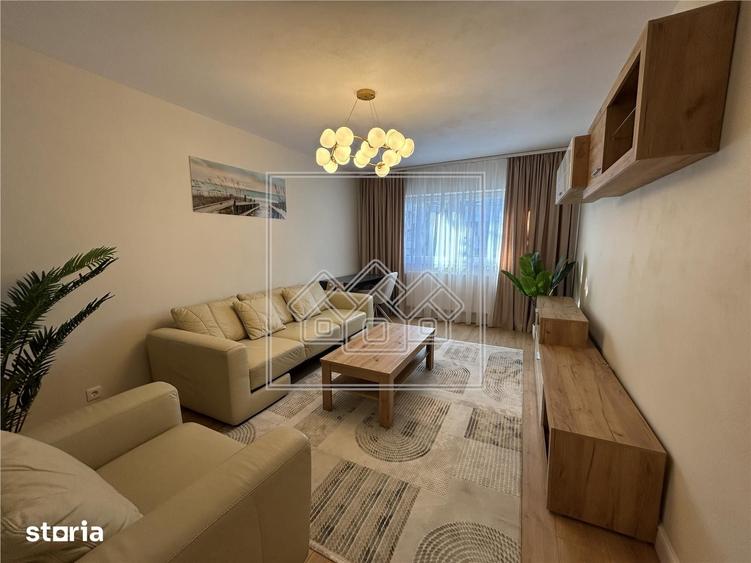 Apartament cu 2 camere decomandat în Calea Dumbrăvii
