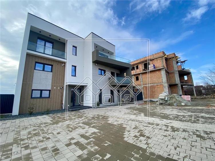 Apartament cu 4 camere nedecomandat în Arhitecților - Calea Cisnădiei