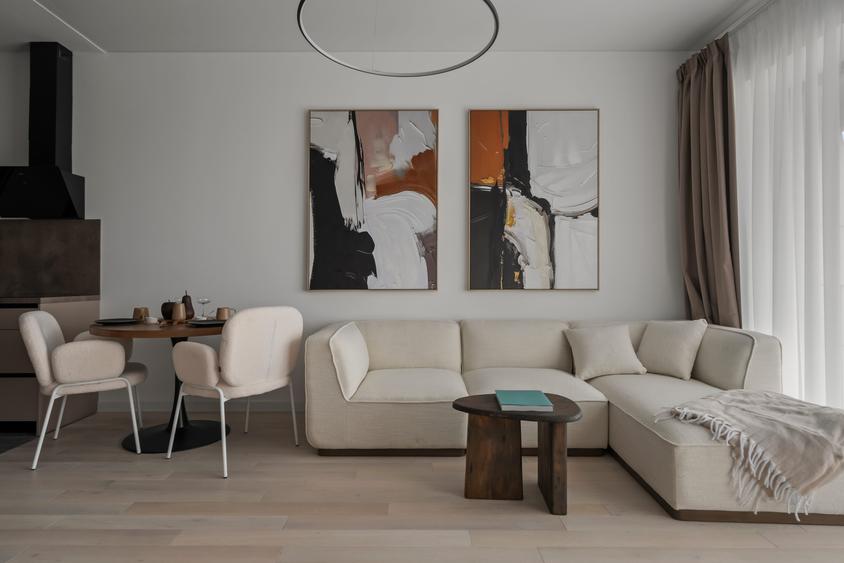 Apartament cu 2 camere semidecomandat în Colentina