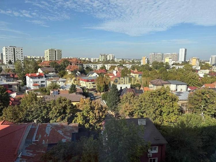 Garsonieră decomandată, mobilată în Iancului