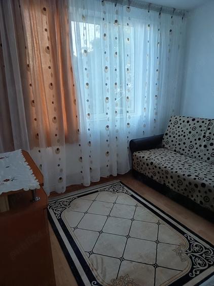 Apartament cu 2 camere decomandat în Micro 19
