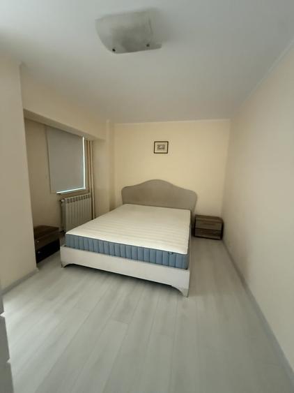 Apartament cu 3 camere decomandat în Alba Iulia