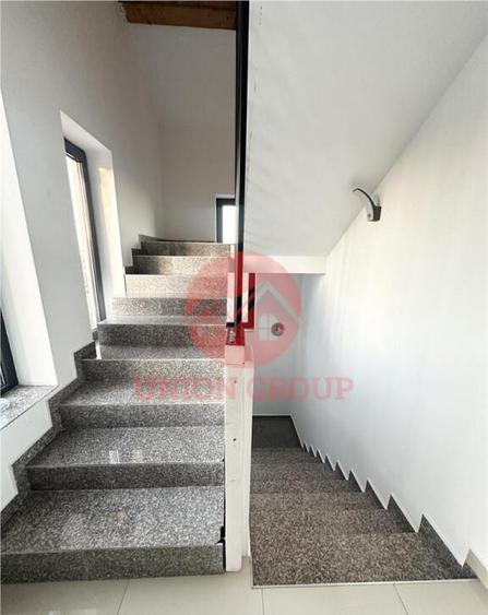 Spațiu comercial, de 360 mp, în Costinești