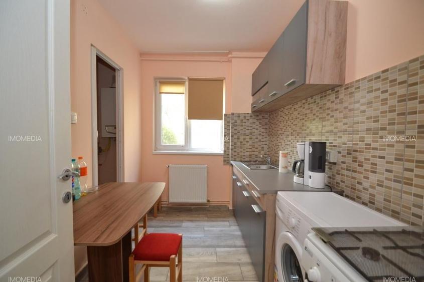 Apartament cu 2 camere semidecomandat în Circumvalațiunii