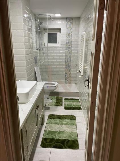 Apartament cu 2 camere semidecomandat în Centru Civic