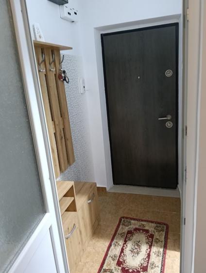 Garsonieră semidecomandată în Central