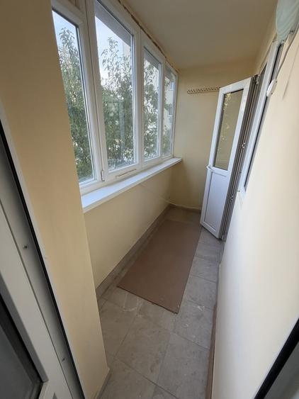 Apartament cu 2 camere decomandat în Vitan
